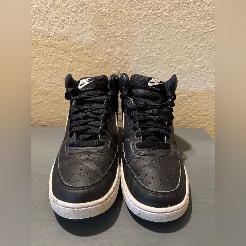 MENS Nike COURT VISION MID CD5466-001 Basketball Sneakers Black White Sz 10